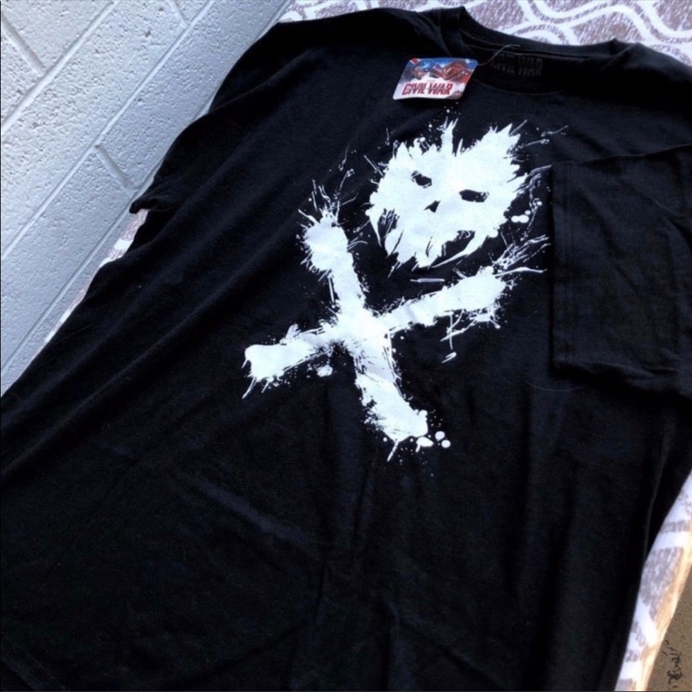 BNWT Men’s s/s XL Marvel Crossbones graphic T-shirt